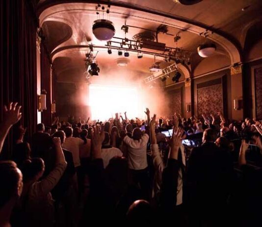 Olympia-kortteli ja sen Olympia-sali on yksi Tampereen suosituimpia keikkapaikkoja