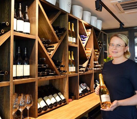 Uusi Sorella on välimerellinen, viinillinen ja valoisa ravintola Sorilla