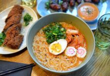 Kekseliäitä uutuuksia ja havaijilaisia klassikoita Aloha Ramenin tuoreella listalla