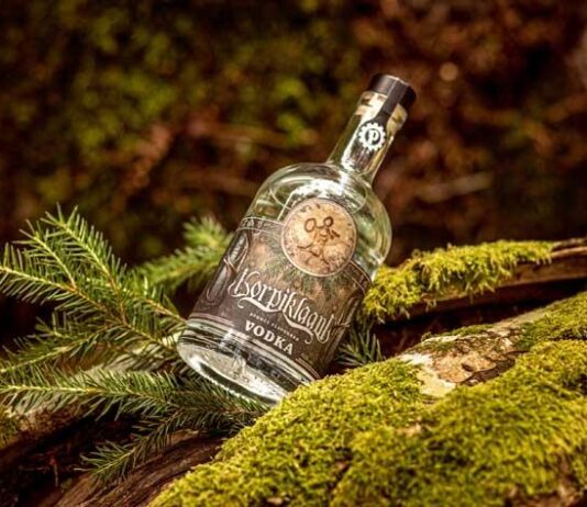 Pyynikin Distilling Companyn Korpiklaani Vodka palkittiin maailman parhaana lajissaan