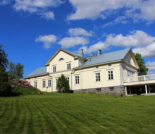 TULOSSA: 1700-luvun ratsutilalla Vanhakylän kartanossa kesäkahvila Vanhakylän kartano