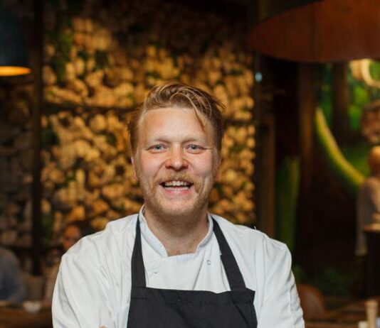 111 suomalaista villiyrttiä – Sami Tallbergin Villiyrttikeittokirjasta jo kymmenes painos