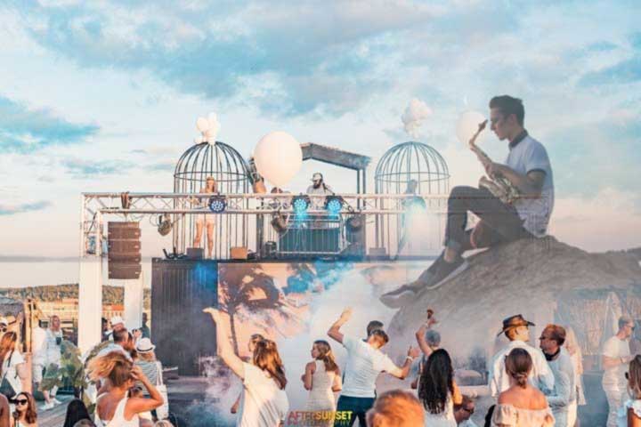 [LA 6.7.] Periscopen terassikesä 2024 – White Party: DJ Markus Rayan, Kristian Lakari, …