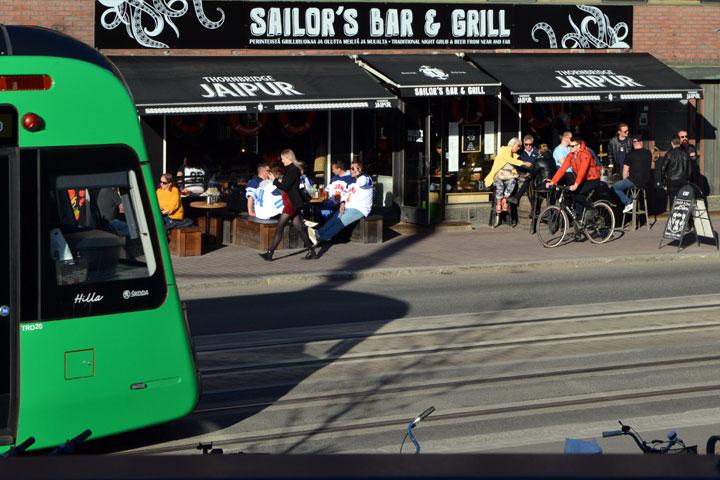 Parhaimmat baarit lähellä ratikkapysäkkejä