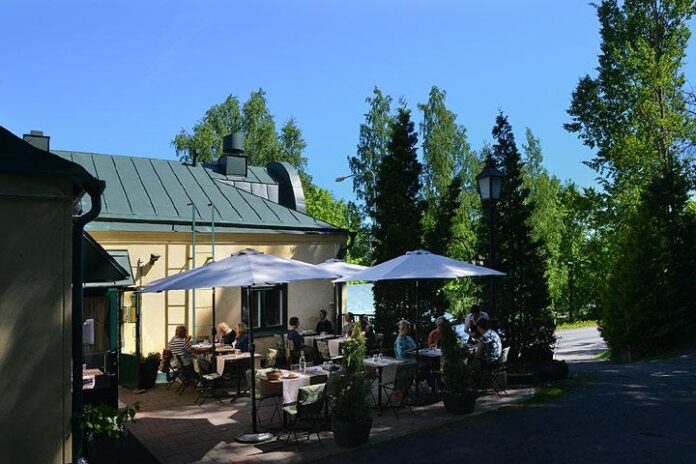 Ravintola Paakari Kangasala, kesälounas