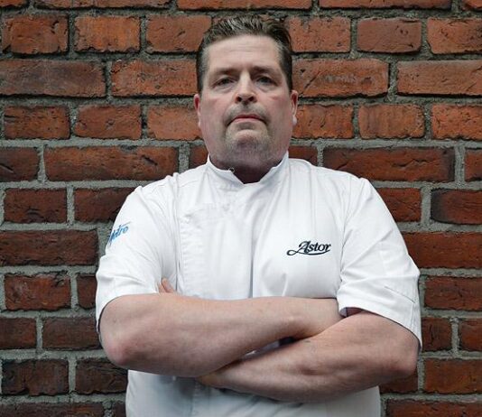 Keittiömestari ryhtyi ravintoloitsijaksi – Vesa Hiiros kääntää maltilla Astorin ruoria