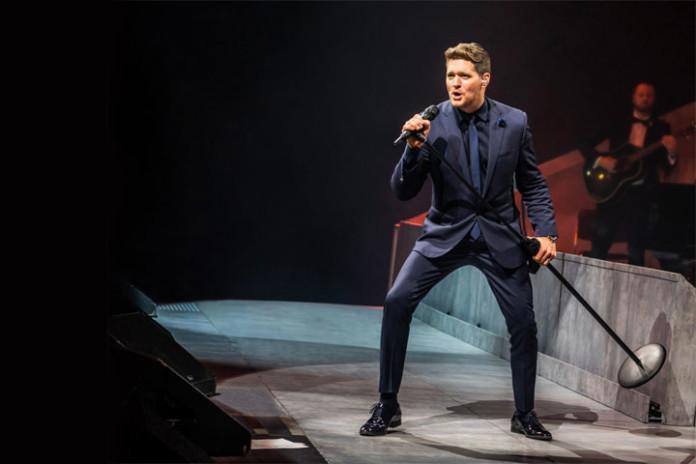 Suomalaisten suursuosikiksi noussut Michael Bublé saapuu konsertoimaan Tampereelle maaliskuussa. Tämä moninkertainen Grammy-voittaja nousee Nokia Arenan lavalle 8. maaliskuuta osana laajaa Euroopan-kiertuettaan. Konsertin liput maksavat alkaen 99 euroa, ja ne tulevat myyntiin Lippu.fi:ssä perjantaina 23. syyskuuta. Ennakkomyynti All Things Liven uutiskirjeen tilaajille alkaa kahta päivää aiemmin, 21. syyskuuta.