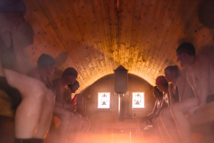 tohlopin-tynnyrisauna Tohlopin Tynnyrisauna on avantosauna Tampereen Tohlopissa. Kuva: Laura Vanzo, Visit Tampere.