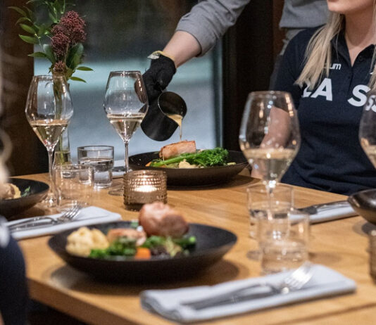 Ravintola Puisto. Tampereen ravintolat esittelyssä.