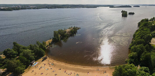 Pyynikin uimaranta on yksi Tampereen nähtävyyksistä Pyynikillä