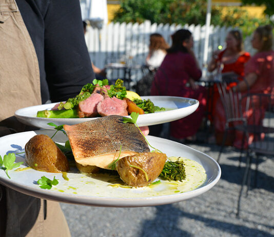 Lillan Hotel & Kök yhdistää boutique hotellin ja viihtyisän ravintolan Tampereen keskustan tuntumassa.