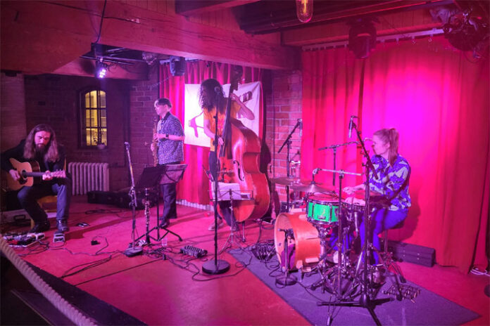 rahvaanmusiikin-kerho-telakka-keikat-tampere