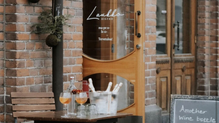 Bistro Laukko - Juhlat Tampereella: synttärit, pikkujoulut ja muut yksityistilaisuudet. Koko ravintola ryhmän käyttöön.