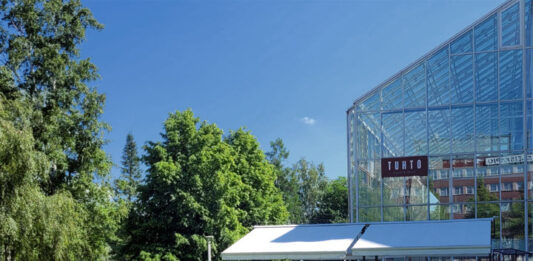 Tuhto on puistoravintola Sorsapuiston äärellä. Kuva: Toni Honko, Kohokohdat.fi