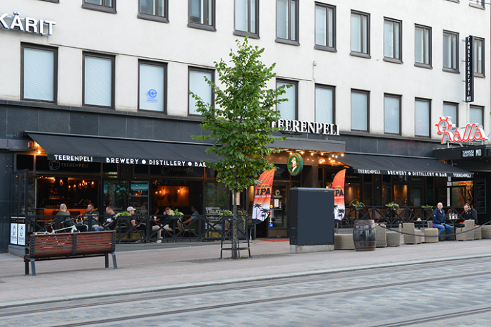 Teerenpeli baari Tamperella jo 25-vuotta