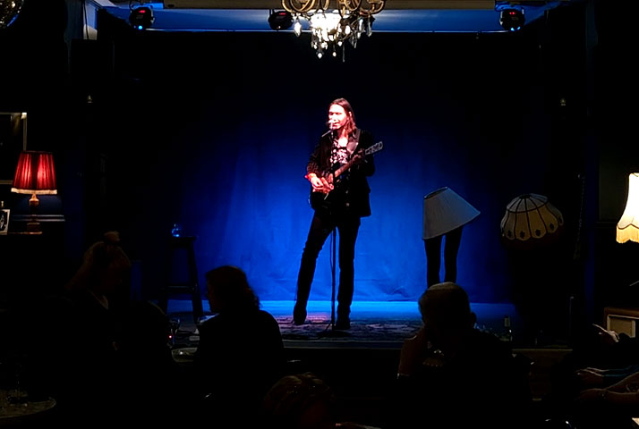 Laterna avautui uudistuneena – Ruokaa, juomaa ja ohjelmaa