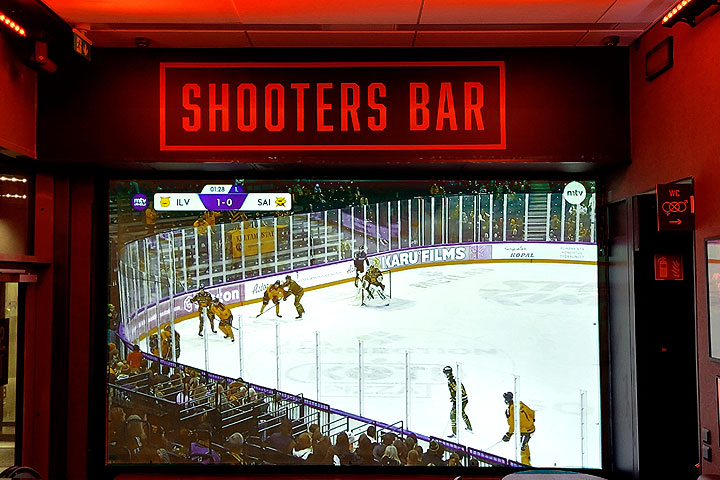 Shooters Bar sporttibaari lähellä Nokia Arena. Kuva: Kohokohdat.fi