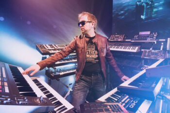 LOPPUUNMYYTY: Kebu: Synthesizer Legends Tour 2024