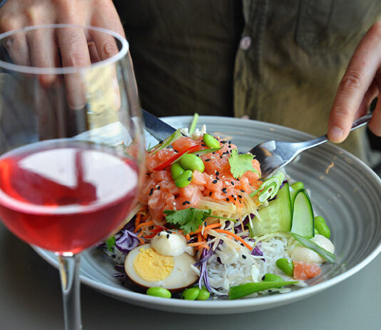 Uudistunut ravintolamaailma Sokos 4 on uusin annoksin Aasian makukartalla