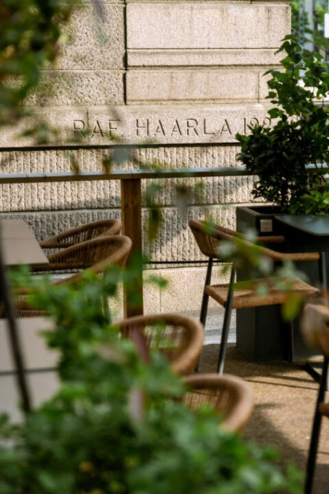 Haarlan sisäpihaterassi Tampereella