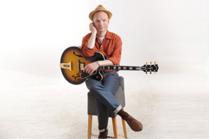 riku-poramo-jazz Riku Poramo Tunnettu tampereklainen jazz-kitaristi Riku Poramo vie kitaransa kanssa matkustajat musiikkimatkalle. Matkan aikana kuulet tunnettuja jazz-standardeja, bossa novia ja ikivihreitä.