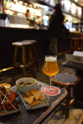 Paistetut muikut & valkosipulimajoneesi. Kuva: Toni Honko, Kohokohdat.fi