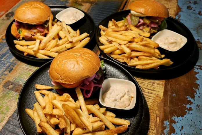 Tampereen parhaat burgerit - Wanha Tappi Nekalassa.