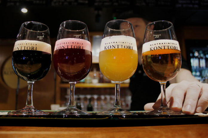 Oluttastingissa pääsee joko nopeasti tai ajan kanssa tutustumaan erilaisiin oluttyyppeihin.