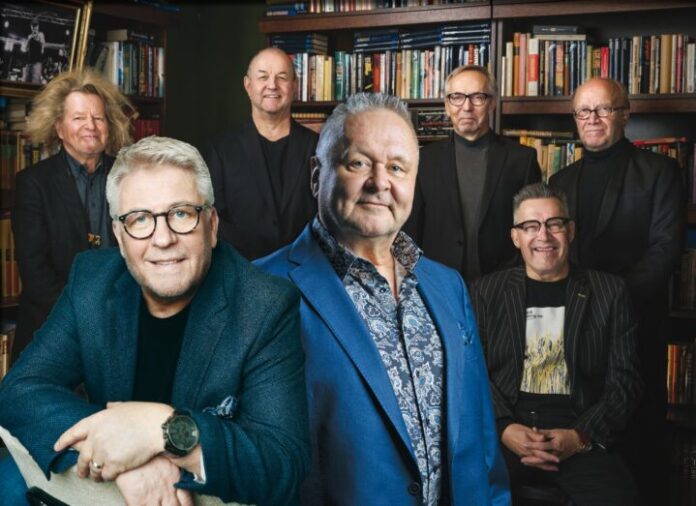 Arto Nuotio, Jussi Lammela & Hariolax