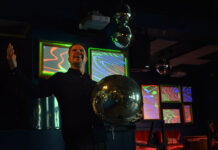 Desibeli-yökerho on uusi aikuinen vaihtoehtoklubi Tampereella tanssin ja yöruoan nälkäisille Desibelin dj-illat Tampere