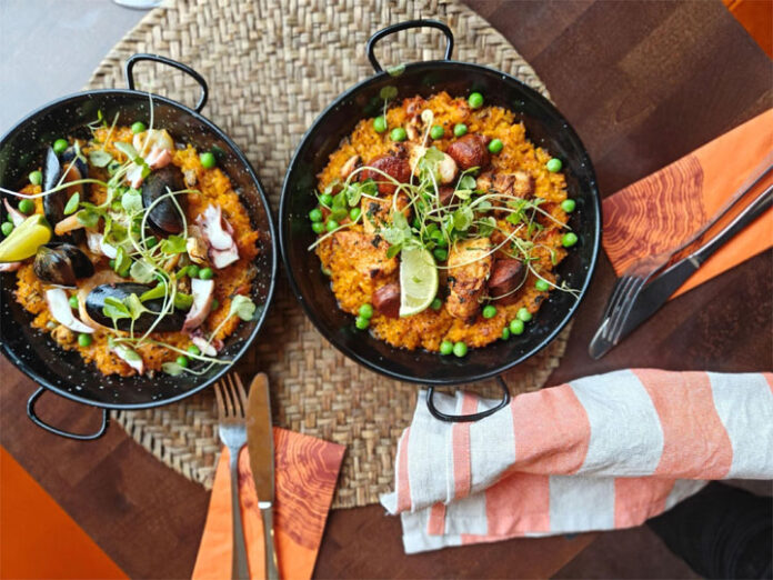 paella-annoksia-tapas-bar-inez Paella-annoksia Tapas Bar Inez