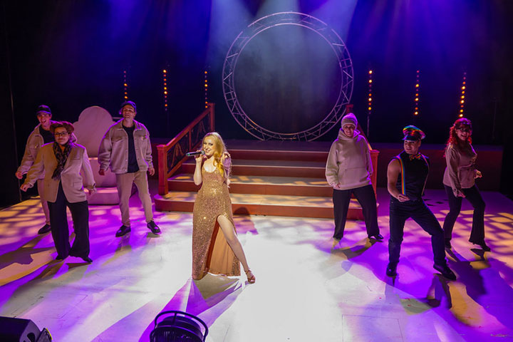 Titanique esitykset Tampereen Komediateatterilla