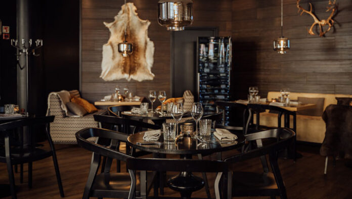 ravintola-dabbal-tampere-lahella-rautatieasemaa