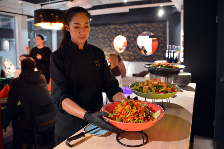 Purebite Lounge on uusi juhlatila Tampereen Tammelassa. Synttärit thaimaalaisin herkuin.