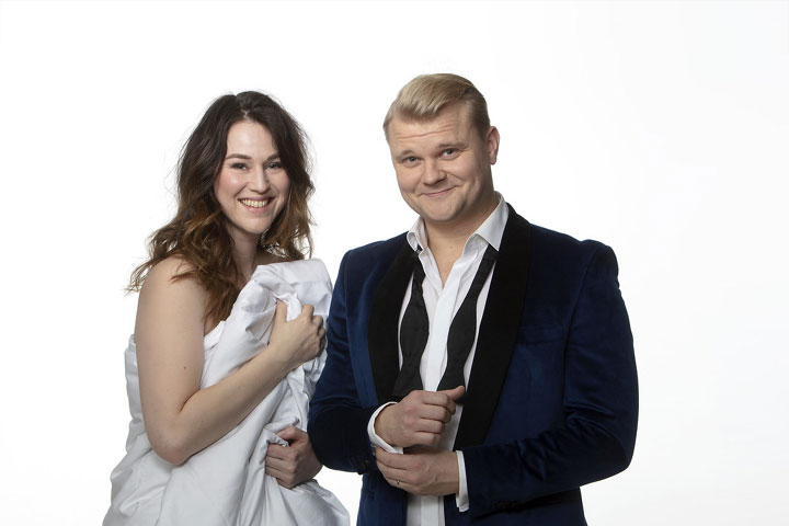 Tampereen Komediateatterin kesäteatterifarssi Täydelliset häät.