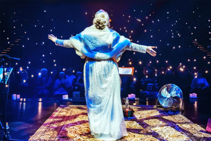 noora-louhimon-joulukonsertti Komediateatterin Palatsilla 2026 Noora Louhimon Joulun hetki -joulukonsertti Komediateatterin Palatsilla