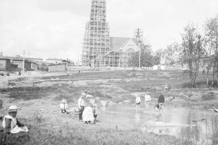 Tampereen tuomiokirkon rakentaminen aloitettiin vuonna 1902.