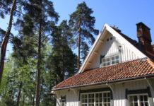 Sibeliuksen Ainola on ainutlaatuisen kaunis taiteilijakoti Järvenpäässä