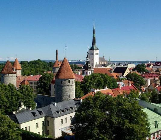 TULOSSA: Tallinnan vanhassakaupungissa viehättävät keskiaikaiset pikkukujat