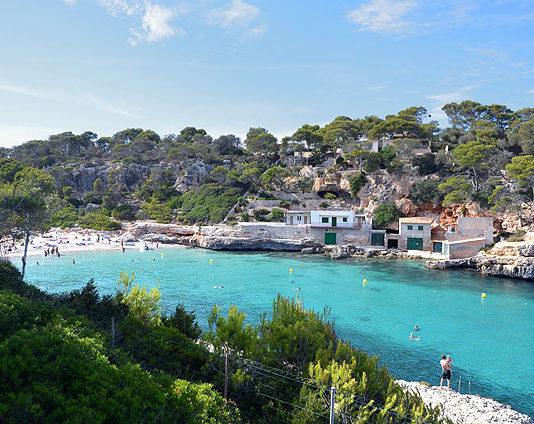 Cala Llombards Mallorcan rantaidylliä omimmillaan