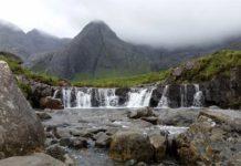 Fairy Pools – Patikointi keijujen uimapaikalle vesiputoukselle kannattaa Skotlanti. Fairy Pools – Keijujen uimapaikka