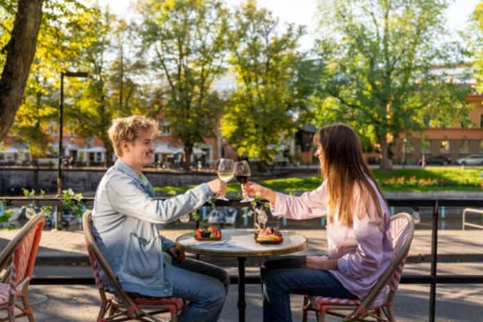 Turku Aperitivo on Turun ruokaviikojen 2024 ravintolafestivaali. Kuva: Turku Aperitivo