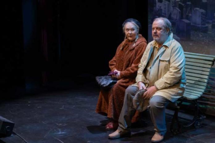 Kaukorakkaus nähdään ensimmäistä kertaa näyttämöllä Hämeenlinnan Teatterissa