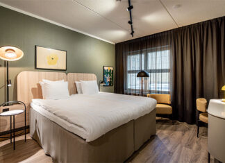 Scandic Lahti on uudistunut hotelli keskustassa lähellä parhaita ravintoloita Scandic Lahti on uudistunut hotelli keskustassa lähellä kaupungin parhaita ravintoloita.